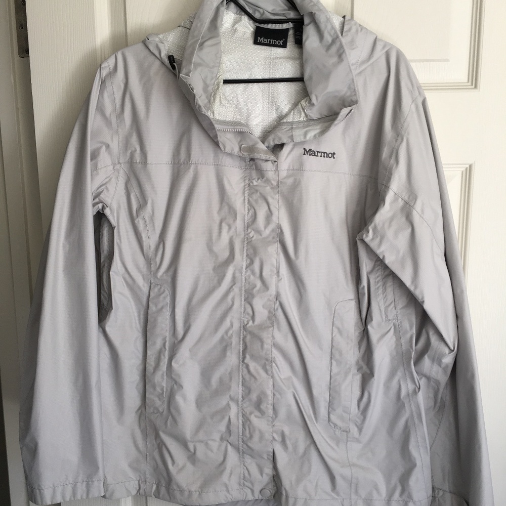 Marmot women's hooded windbreaker jacket size L
